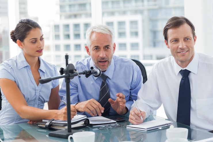 Intellectual property advice services